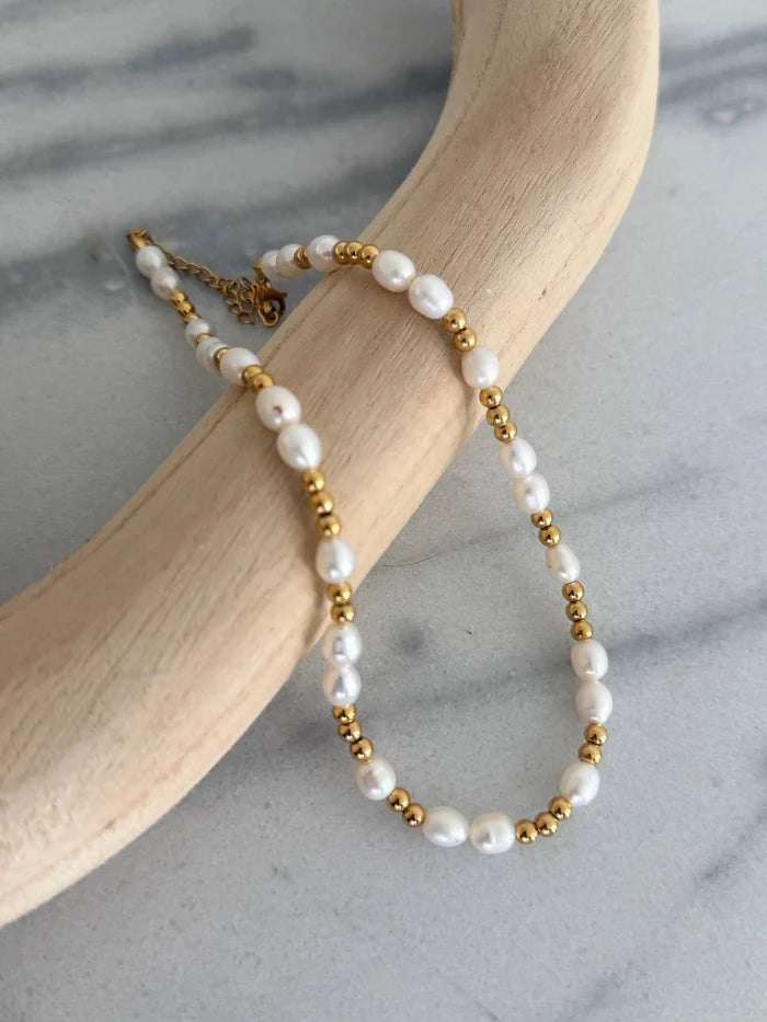 Allie Necklace
