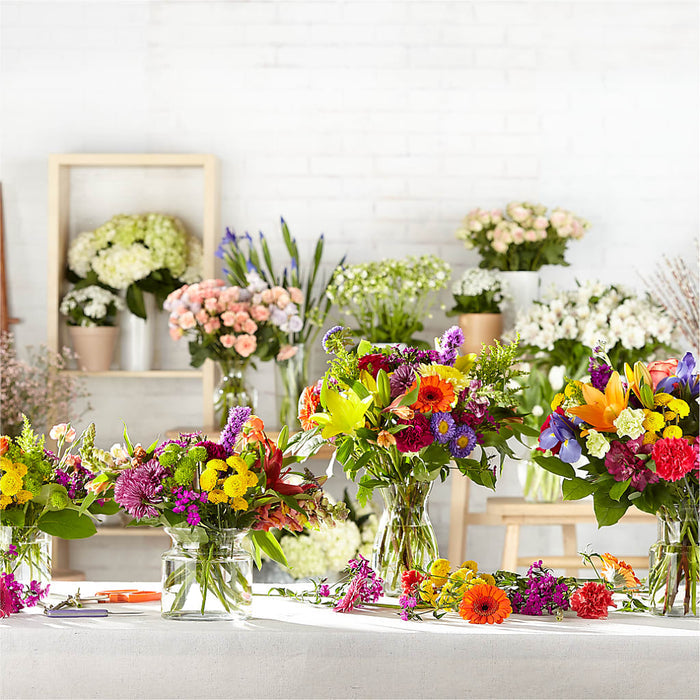 Bold & Bright – A Florist Original – BUEHLER'S FLORAL, Wooster OH