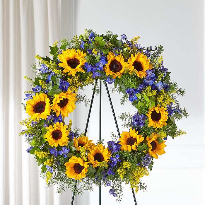 Bright Rays Wreath – BUEHLER'S FLORAL, Wooster OH