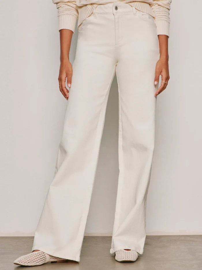 Cadence Relaxed Straight - Collagen