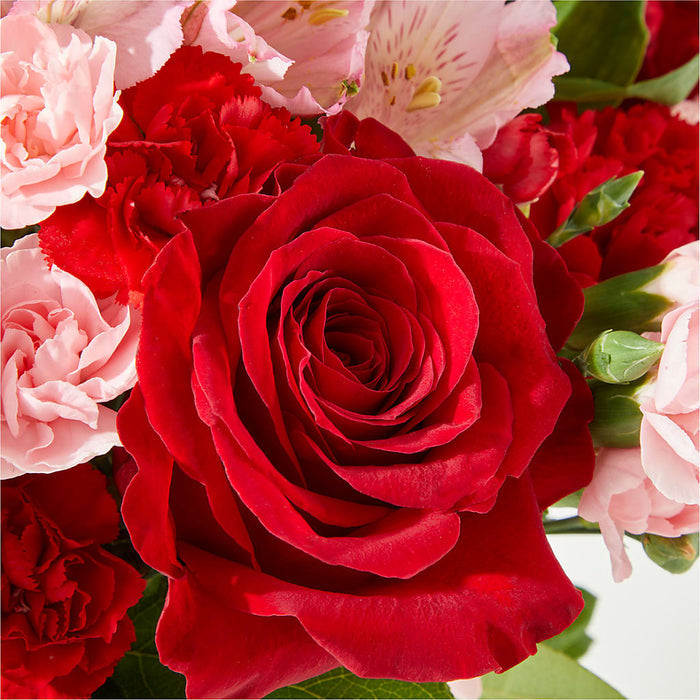 Candy Kisses Bouquet – BUEHLER'S FLORAL, Wooster OH