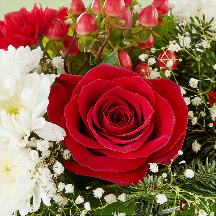 Chance of Flurries Bouquet – BUEHLER'S FLORAL, Wooster OH