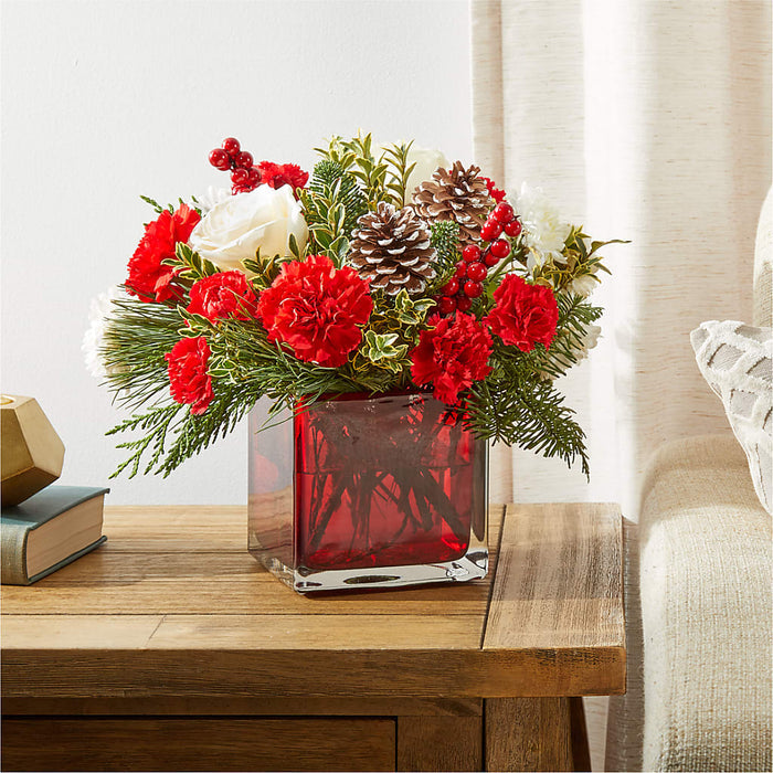 Christmas Market Bouquet – BUEHLER'S FLORAL, Wooster OH