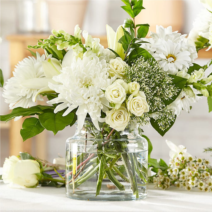 Classic Ivory – A Florist Original – BUEHLER'S FLORAL, Wooster OH