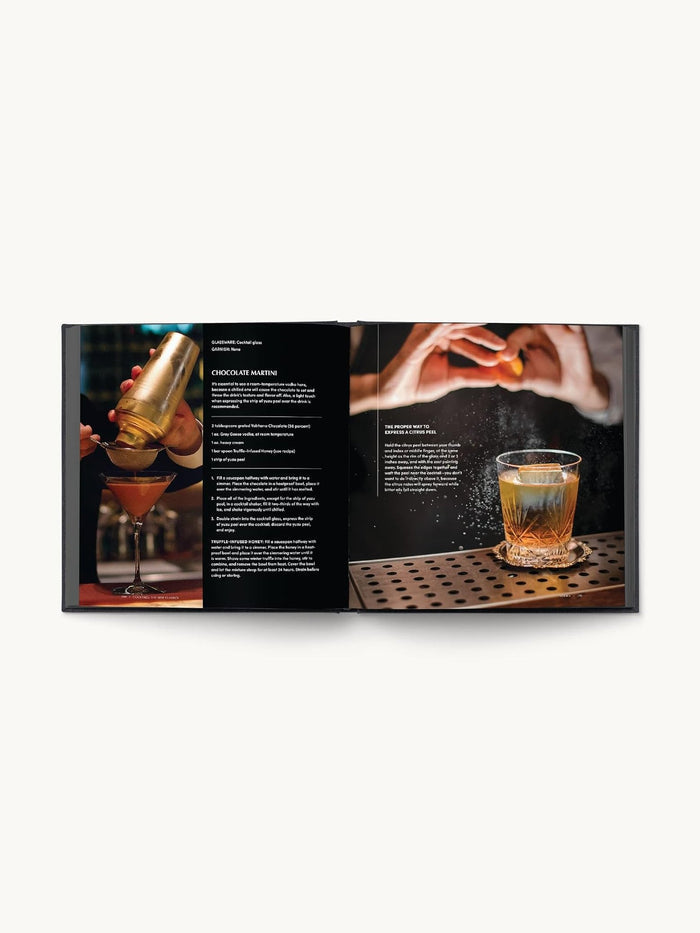 Cocktails Cloth Book