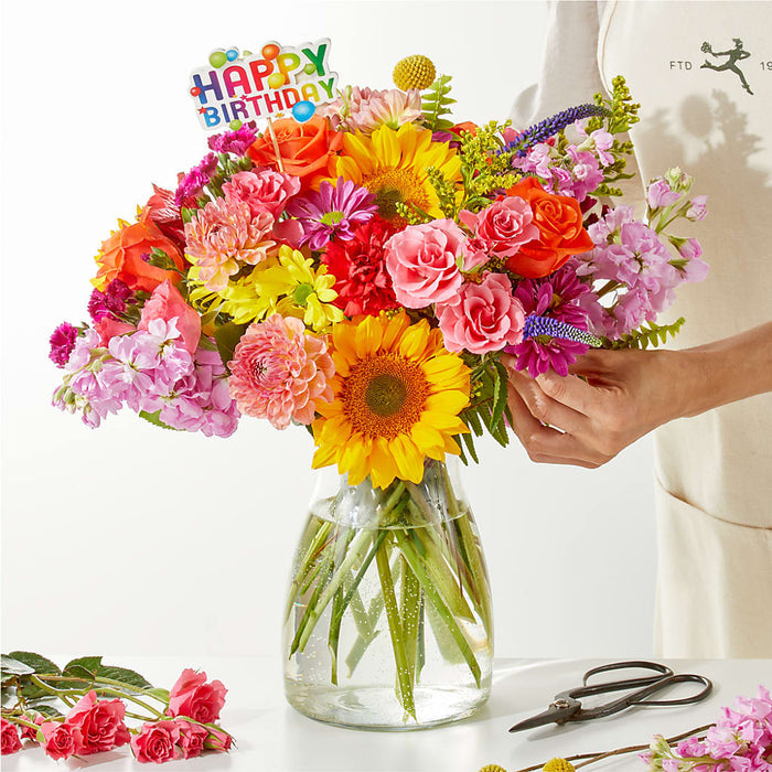 Cue the Confetti - A Florist Original – BUEHLER'S FLORAL, Wooster OH