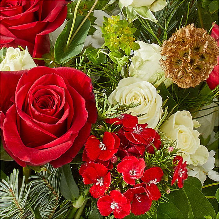 Deck the Halls Bouquet – BUEHLER'S FLORAL, Wooster OH