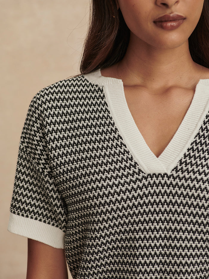 Dora Knit Top 2.0 - Snow white/ Black