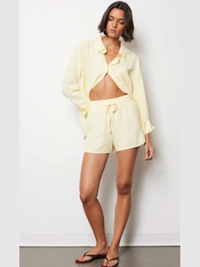 Drawcord Shorts w/Gusset - Pollen