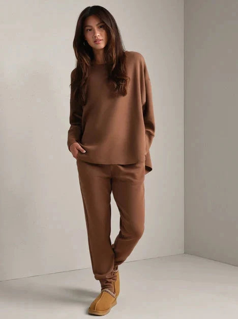 Dream Glow Tapered Pant - Chestnut Brown