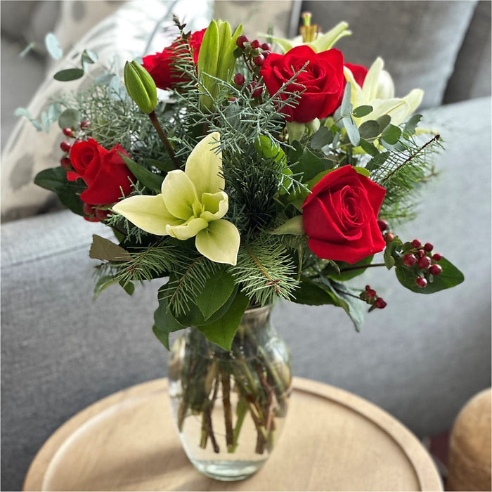 Glittering Lights Bouquet – BUEHLER'S FLORAL, Wooster OH