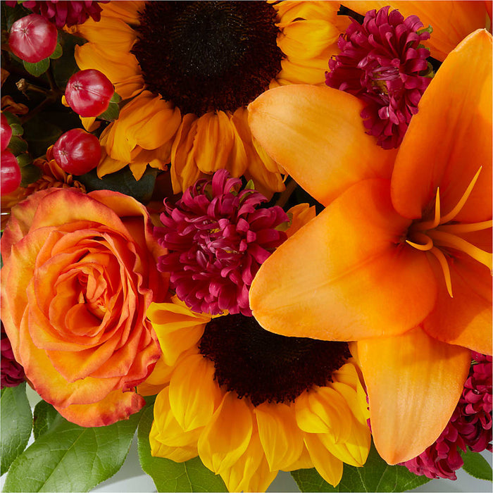 Grateful Centerpiece – BUEHLER'S FLORAL, Wooster OH