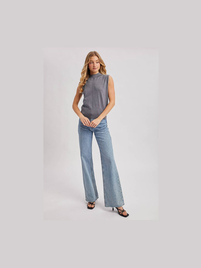 MOCK NECK KNIT SLEEVELESS TOP