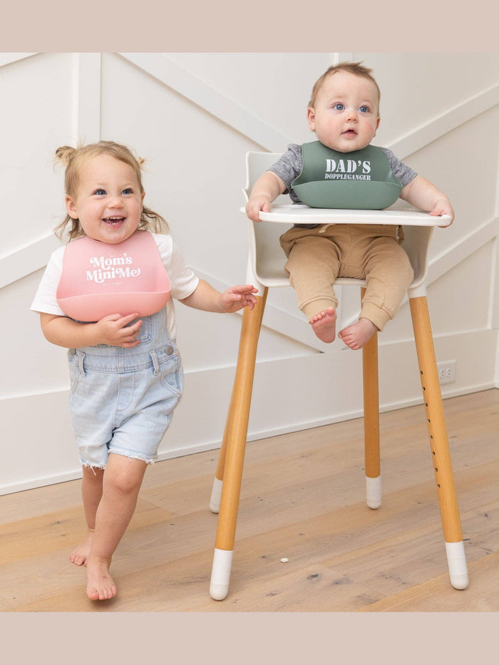 Moms Mini Me Wonder Bib