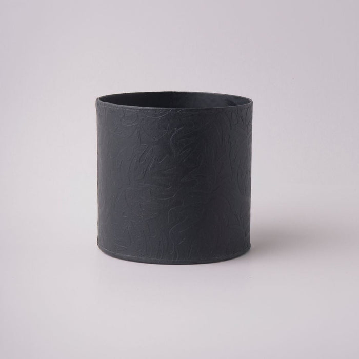 Black / 11cmh x 11.5cmd