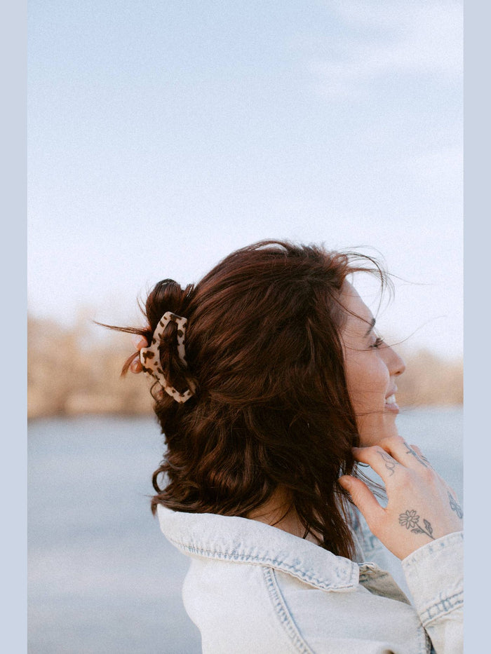 Open Hair Clip | Medium | Blonde Tortoise