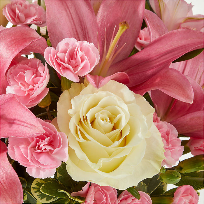 Piece of Cake Bouquet – BUEHLER'S FLORAL, Wooster OH