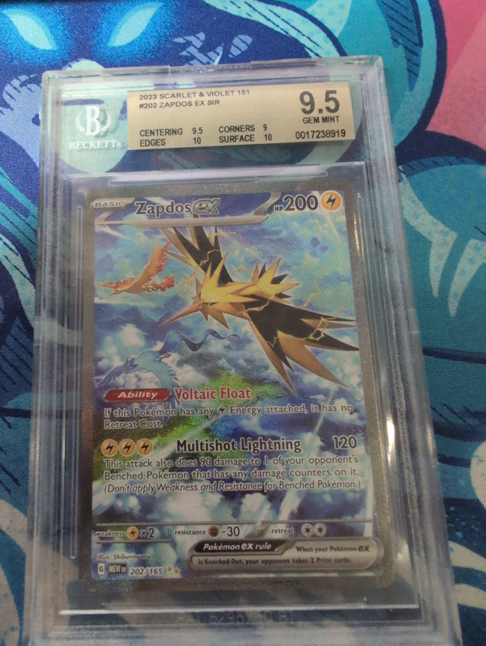 Pokemon: BGS 9.5 Zapdos ex 151 SIR