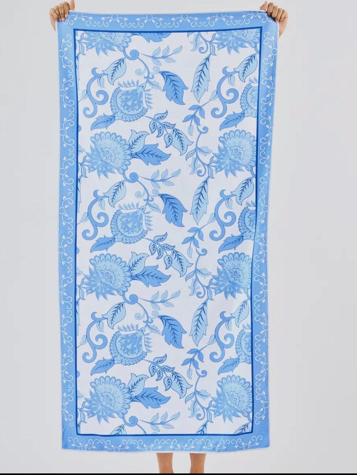 Quick Dry Beach Towel Porcelain Vines