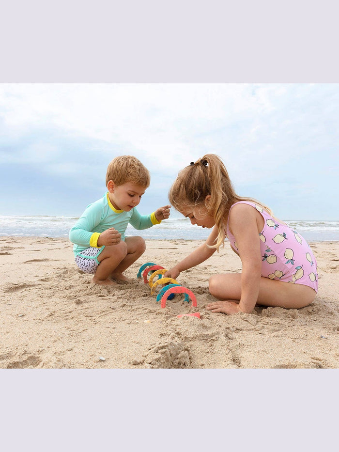 Quut Beach Set -  Triplet, Ringo and a Magic Sand Shaper
