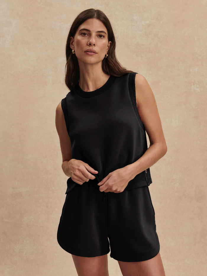 Shea Crop Tank - Black