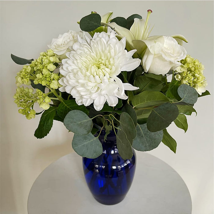 Snowy Dreams Bouquet – BUEHLER'S FLORAL, Wooster OH