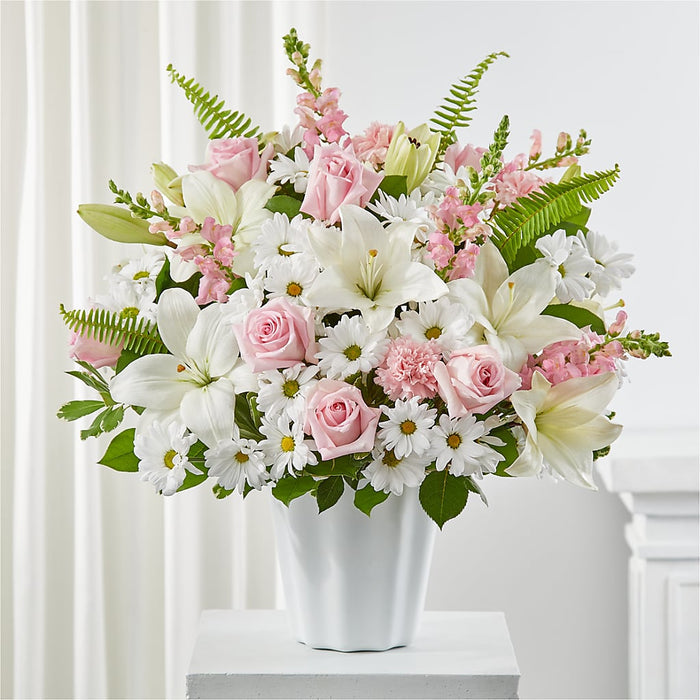 Soft Touch Tabletop Basket – BUEHLER'S FLORAL, Wooster OH