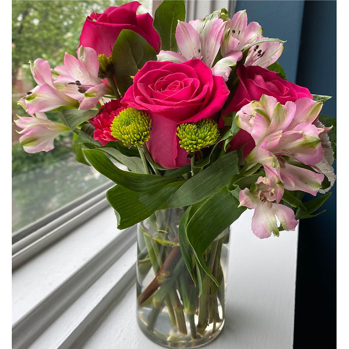 Sweet & Pretty Bouquet – BUEHLER'S FLORAL, Wooster OH