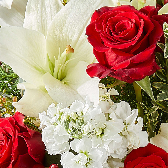 Twinkle Lights Bouquet – BUEHLER'S FLORAL, Wooster OH