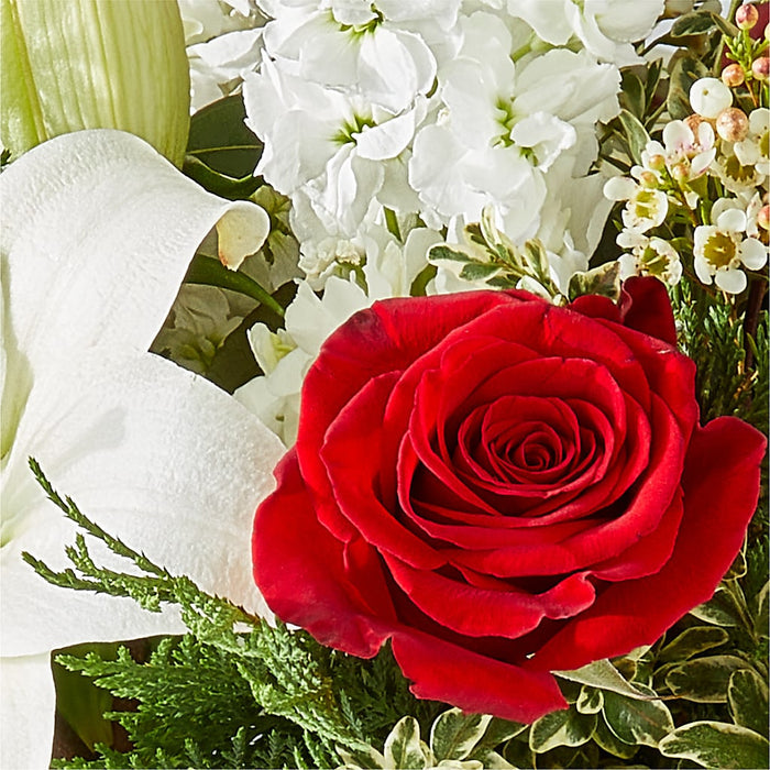 Twinkle Lights Bouquet – BUEHLER'S FLORAL, Wooster OH